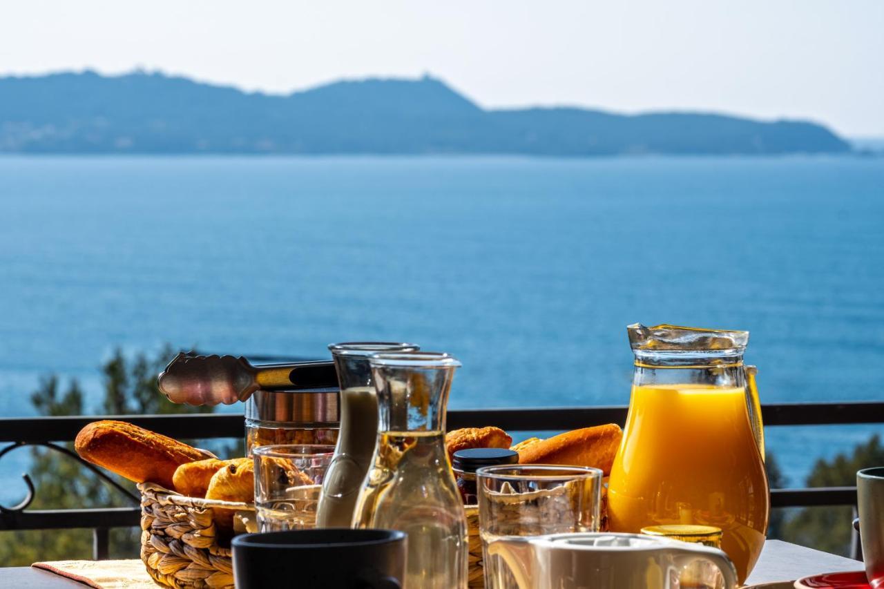 La Maison Fratelli Hyeres Bagian luar foto